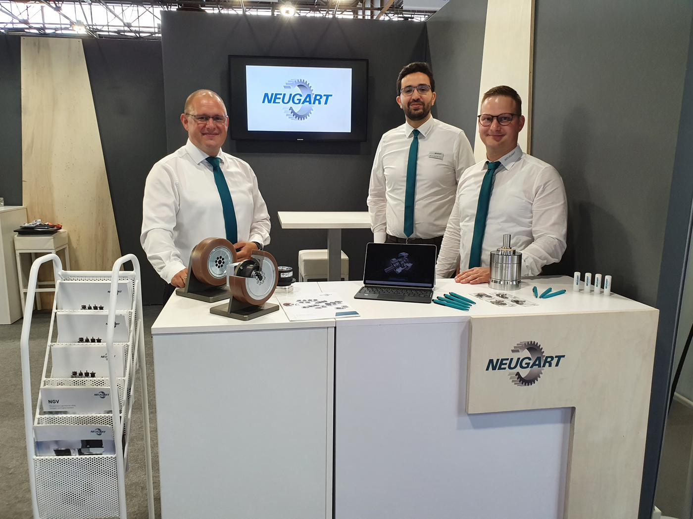 Neugart Rack Neugart présente son nouveau département de vente directe en (…)